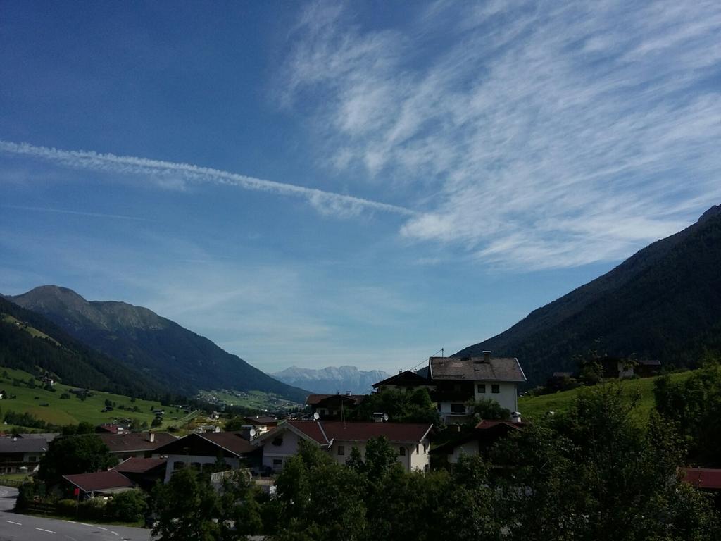 Haus Pinnistor Neustift im Stubaital Exterior foto